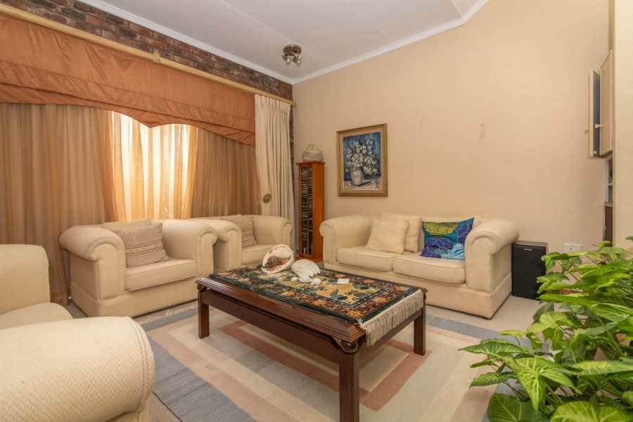 4 Bedroom Property for Sale in Jordania Free State